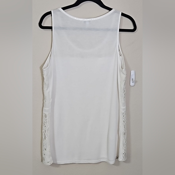 Express Off White Lace Sleeveless Top Size Large - Picture 3 of 6